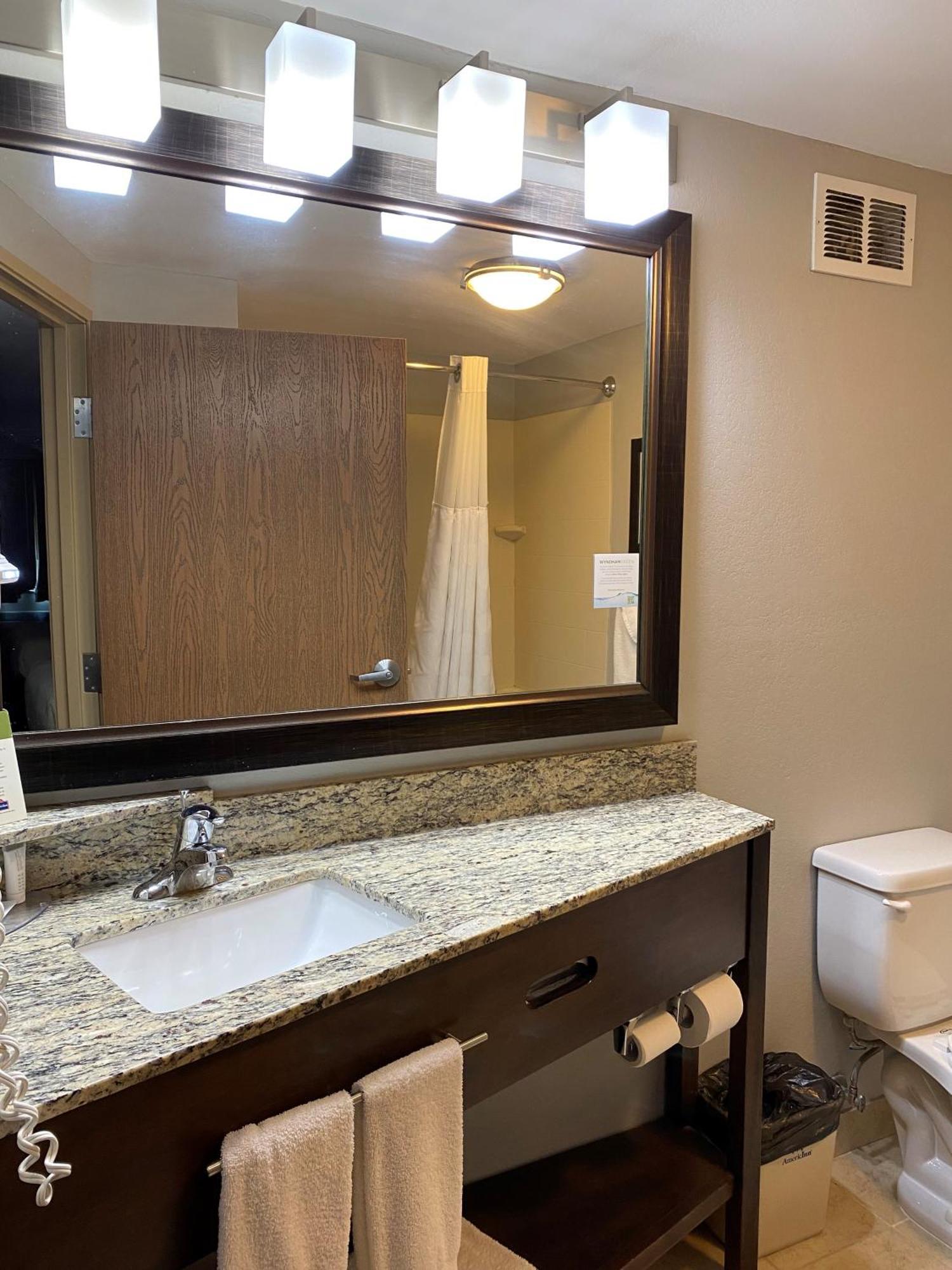 Americinn By Wyndham Algona Zewnętrze zdjęcie